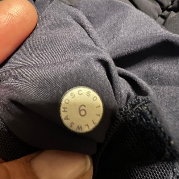 Lululemon Pants Womens 6 On The Fly 27"  Travel Performance Blue W5AHOS - Picture 6 of 9